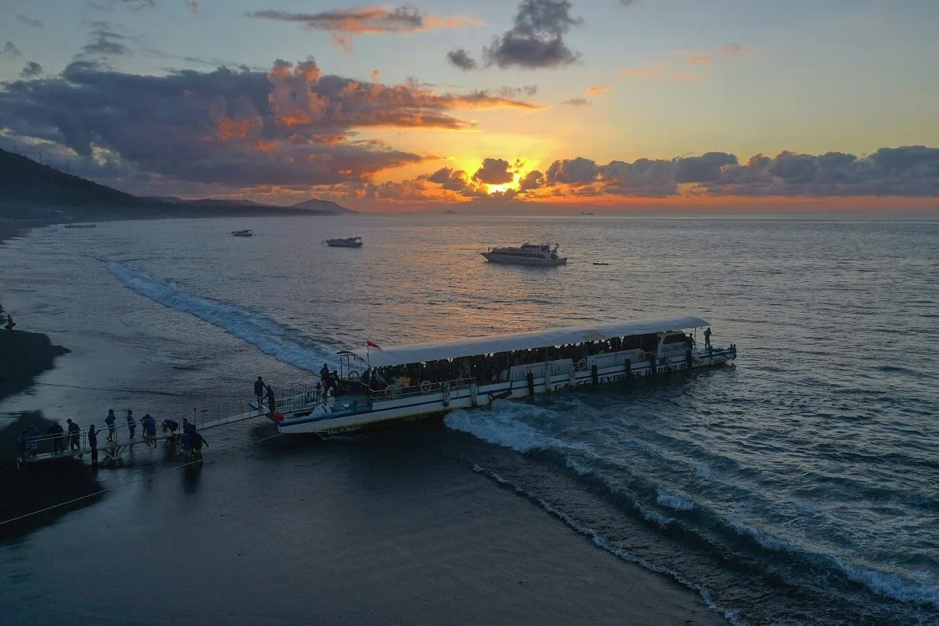 kusamba-port-bali (1)